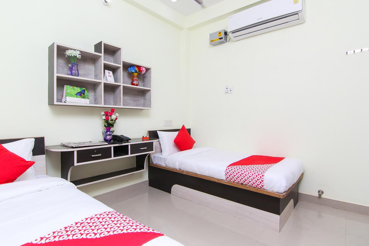Allāhābād Junction Oyo 12446 Shree Sai Guest House מראה חיצוני תמונה